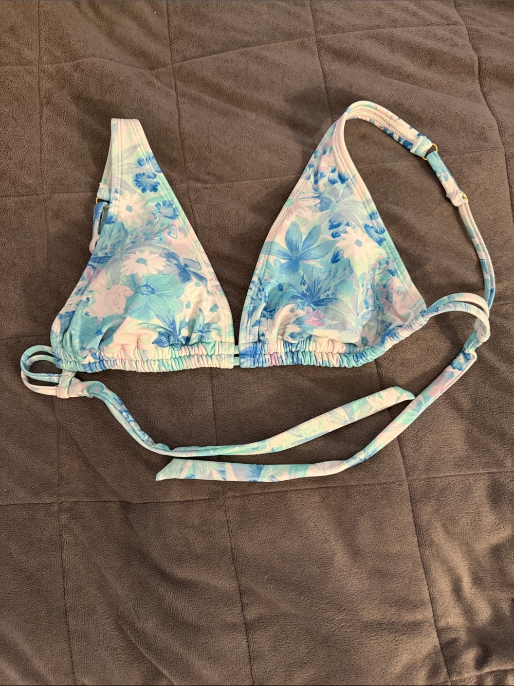 Shade & Shore Floral Triangle Bikini Top in Blue and Light Pink